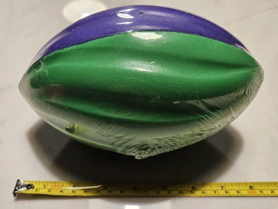 Nuevo En Embalaje De Fábrica Hedstrom 8" Turbo 2 - Espuma Verde Y Púrpura Fútbol Foto 1 de 2