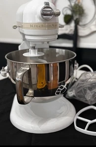 KitchenAid 6 Qt. Epicurean, 475 W. Mixer. Serviced & Restored W/3 Attachments. - Picture 1 of 9