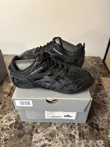 Balenciaga Drive Sneaker Triple Nero Donna Taglia 7 Uomo Taglia 5.5 (37 EU) - Foto 1 di 8