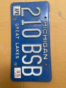 michigan license plate - Picture 1 of 1