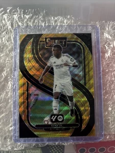 2024-25 Panini Select La Liga Mezzanine Vinicius Junior #112 Gold Mojo Prizm /10 - Bild 1 von 2