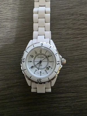 Chanel J12 Quartz h0968 Wrist Watch for Women - Image 1 of 3