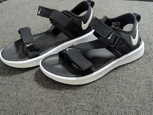 Nike Womens Vista Comfort Fashion Sandals Black/White DJ6608-001 Size 10 - Picture 1 of 13