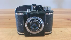 VINTAGE 1950s BEACON II CAMERA - Picture 1 of 8