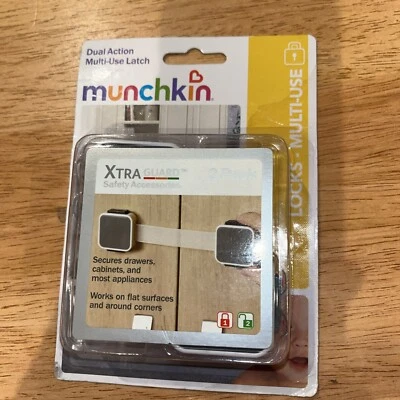 Paquete de 2 pestillos protectores Xtra multiusos de doble acción de Munchkin - totalmente nuevos Foto 1 de 4