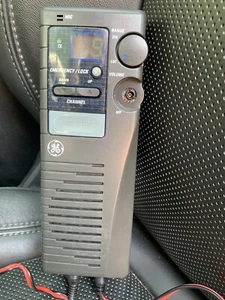 Sistema de radio CB de 2 vías GE 3-5920 HELP-2 emergencia potencia completa 40 canales  - Imagen 1 de 12