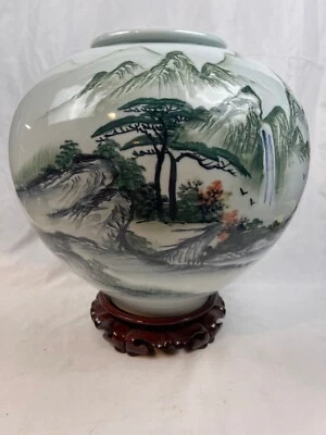 Большая корейская азиатская фарфоровая ваза-балюстрада с ПОДПИСЬЮ пейзаж TAO YONG 2540 - Изображение 1 из 4