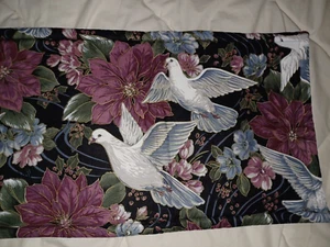 2 grandes manteles reversibles acolchados paloma blanca 12"" x 20"" de colección - Imagen 1 de 2