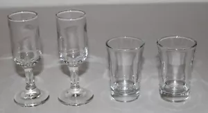 4 Vintage Schnapsgläser 2 Unzen Bar Shooters 2 Stiel / 2 Traditionell / #1 - Bild 1 von 7