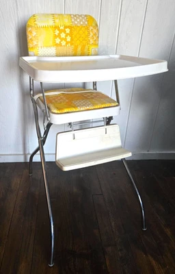 Silla alta infantil vintage de principios a mediados de los 80 - amarilla - colores unisex - ¡Bonita!! Foto 1 de 4