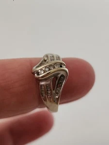 Solid 10K White Gold Diamond Band Ring with Knot Twist design - Remember Size 7? - Picture 1 of 7
