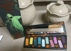 Paleta de sombras de ojos Melt Cosmetics PESADILLA ANTES DE NAVIDAD Halloween Town - Imagen 1 de 9