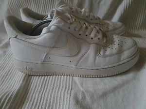 Nike Air Force 1 Trainers Size 7 UK Womens - Picture 1 of 6