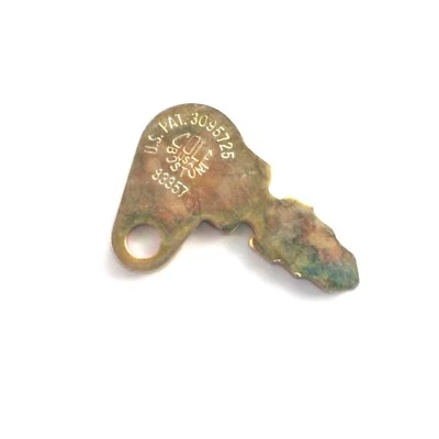 Massey Ferguson Tractor Ignition Key fits 135 150 165 175 180 230 235 245 & more - Image 1 of 4