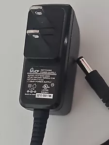 Fuente de alimentación conmutada Gucf modelo GCF305S-0605 - Imagen 1 de 1