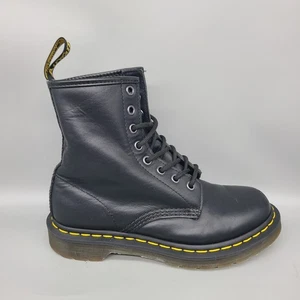 Stivali Dr Martens Air Wair donna 7 neri in pelle con lacci - Foto 1 di 12