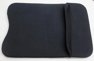INIT 10.2" NETBOOK SLUMBER BAG SLEEVE CASE (BLACK) - NT-NB2000 - Bild 1 von 3
