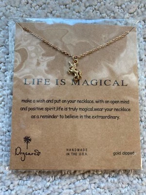 Sellado NUEVO Collar Niñas Dorado Sumergido Unicornio Colgante LIFE IS MAGICAL Dogeared Foto 1 de 2