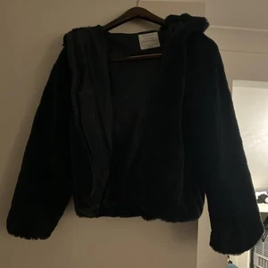 Primark Dark Green Hooded Faux Fur Jacket - Age 11-12 Years - Exc Cond - Picture 1 of 3