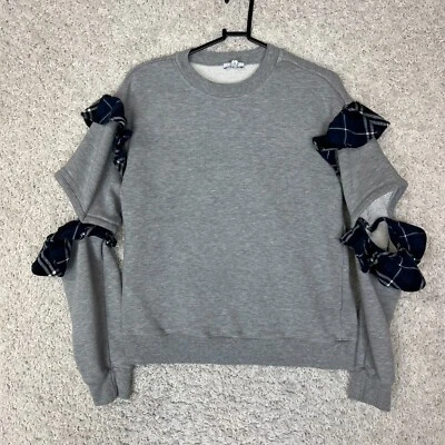 Sudadera Anthropologie Clu Cuello Redondo Mujer Pequeña Gris Volantes Mangas Abiertas Foto 1 de 4