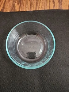 Vintage Pyrex Glass Bowl Container #7200 Blue Tint 2 Cup or 470ml No Lid EUC - Picture 1 of 12