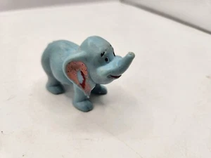 Disney Dumbo Figurine Plastic Toy Vintage Made in Hong Kong - Picture 1 of 3
