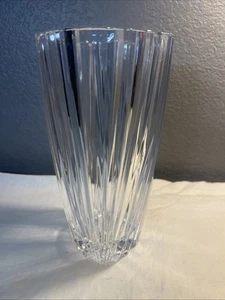 Heavy Crystal Vase 10-inch 5 In H Wide Elegant - Picture 1 of 12