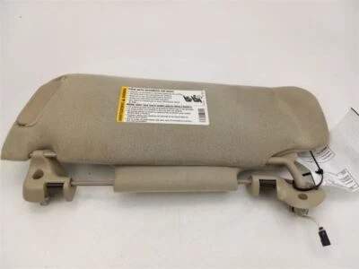 Chevrolet Suburban 2004 parasol derecho Foto 1 de 4