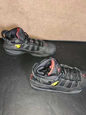 Nike Hombre Air Jordan 6 Anillos 'Negro Rojo Azufre' "Último Tiro" 322992-065 Talla 8.5 Foto 1 de 4
