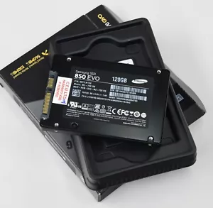 Samsung 850 EVO 120 GB 2,5" unità a stato solido SSD SATA MZ7LN120 - Foto 1 di 2