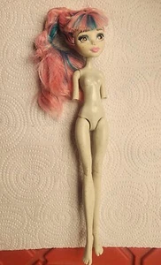 Monster High Shriekwrecked Nautical Ghouls Rochelle Goyle No Arms Or Accessories - Picture 1 of 2