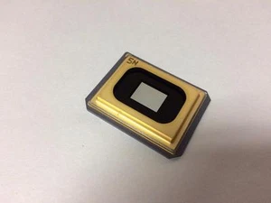 DLP DMD PROJECTOR CHIP 1076-6318 (NO DEAD PIXEL) - Picture 1 of 2