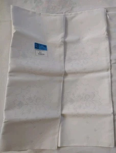 2 Vintage Nojae of Fairway Stamped STANDARD Pillowcases Embroidery Edge Flower - Picture 1 of 4