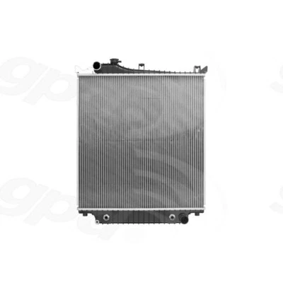 Radiador Global Parts para Explorer, Explorer Sport Trac, Mountaineer 2952C Foto 1 de 4
