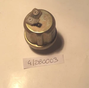 TRASMETTITORE PRESSIONE OLIO PER ALFA ROMEO ALFETTA - GIULIETTA - 75 - 90 - 164 - Picture 1 of 2
