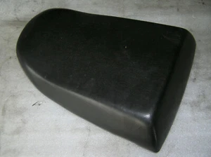 SUZUKI GSXR 750 Typ GR7BB Soziussitz  passenger seat - Bild 1 von 3