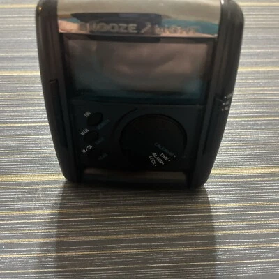 Vintage Seiko Desk Travel Alarm Clock Tested & Works! - Image 1 of 4