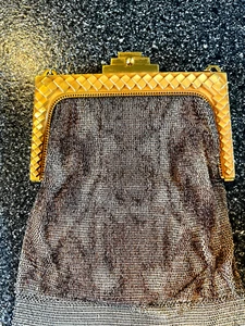 ANTIQUE ART DECO WHITING and DAVIS ENAMEL GOLD MESH 20'S PURSE - Picture 1 of 9