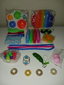 Assorted fidgets 20 PIECES ( Colors May Vary) - Picture 1 of 1