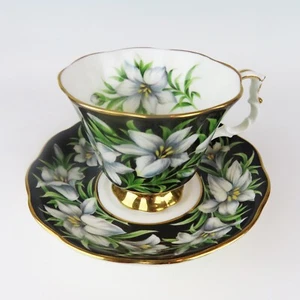 Royal Albert Bone China Tasse & Untertasse - Madonna Lilie - Provincial Flowers England - Bild 1 von 11