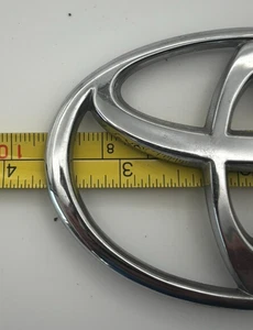Round Toyota Plastic car emblem - 3 10/16 - Bild 1 von 7