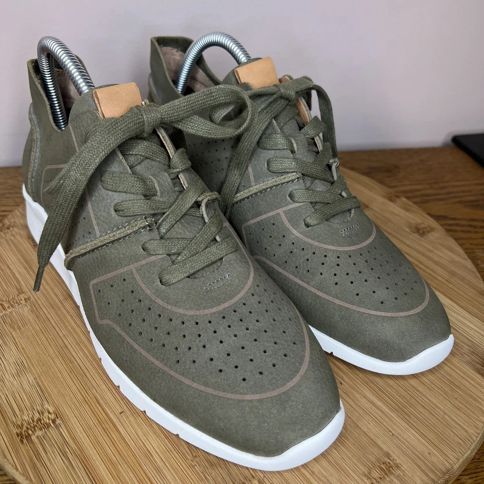 Zapatilla deportiva para mujer Gentle Souls by KennethCole Raina Lite 9,5 M verde oliva Foto 1 de 4