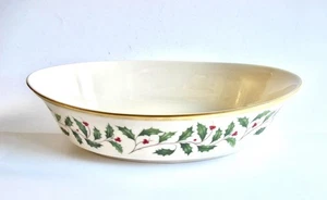 Lenox "Holiday" Veggie Serving Dish Oval Christmas Holly Gold Edging - Picture 1 of 7