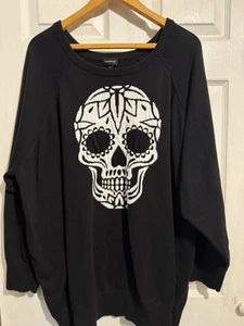 TORRID 5 5x BLACK SUGAR SKULL RAGLAN PULLOVER SWEATER GOTHIC ROCK PUNK top - Picture 1 of 4