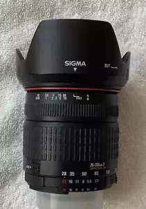 Sigma 28-200mm f/3.5-5.6 zoom Macro Nikon Hood and caps GUC - Picture 1 of 10