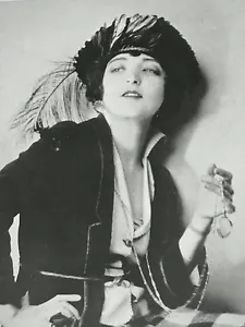 Opera Singer Marguerite Namara Mrs Guy Bolton 1921 Hugh Cecil Photo Article 8455 - Bild 1 von 2