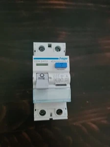 Unidad RCD Hager CDA240U 40A 30mA 2 polos tipo A - Imagen 1 de 1