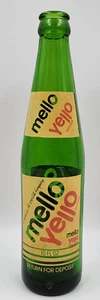 Botella de vidrio Mellow Yellow Soda Pop de 10 oz. Devolución por depósito producto Coca-Cola años 70 - Imagen 1 de 6