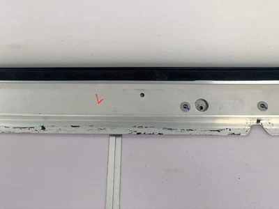 Soporte puerta pasajero izquierdo Nissan GTR R35 2009 GT-R Skyline Foto 1 de 4