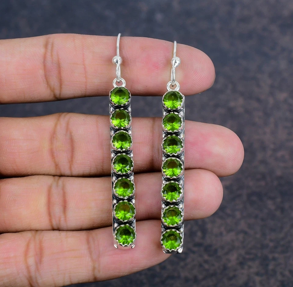 Peridot Gemstones Handmade 925 Steling Silver Jewelry Earring Gifts For New Year - Image 1 of 4